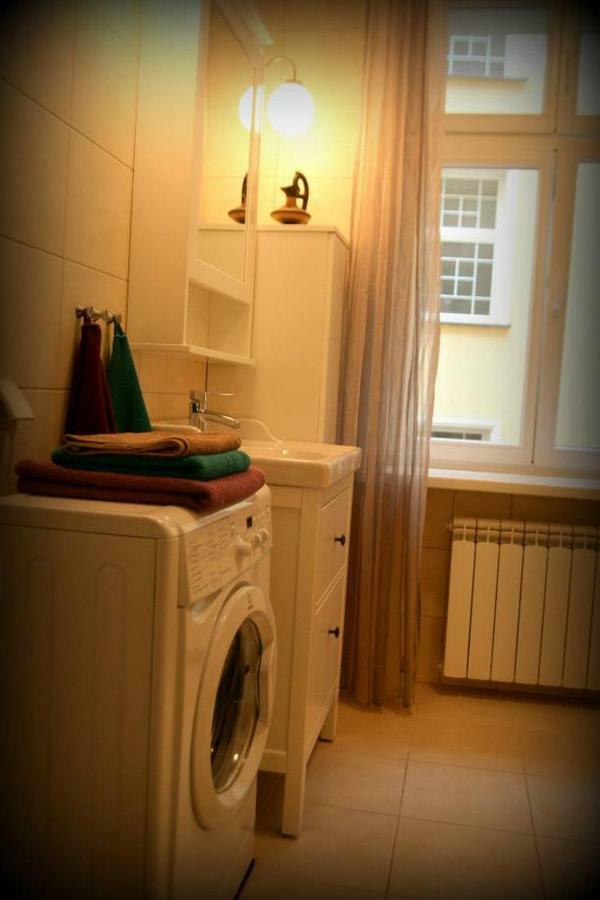 Apartment Kawalerka Centrum Strzalowa